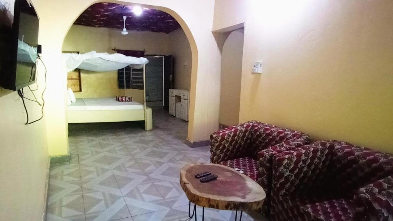 Baba Lao Hotel Malindi Eksteriør billede